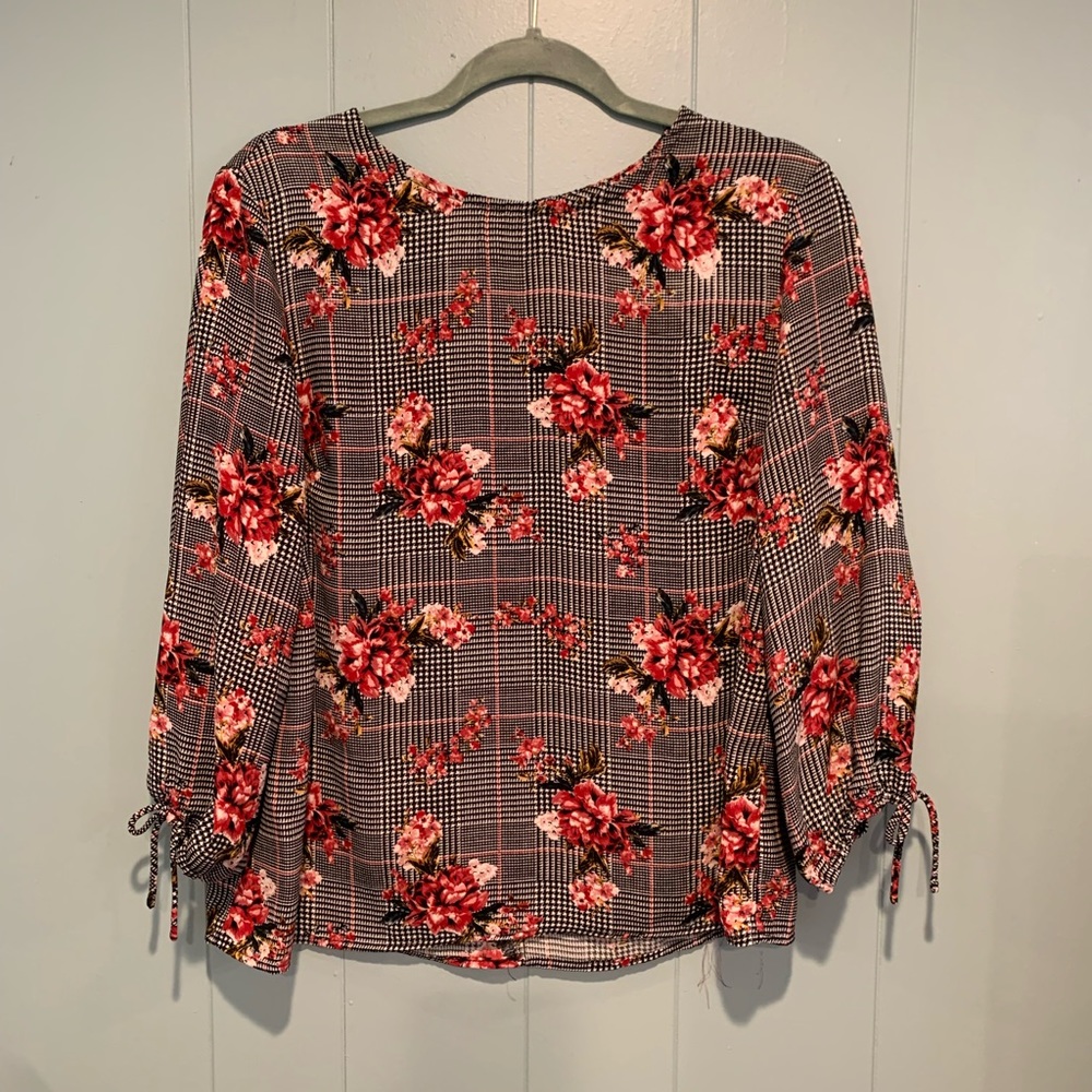 Houndstooth Rose Blouse